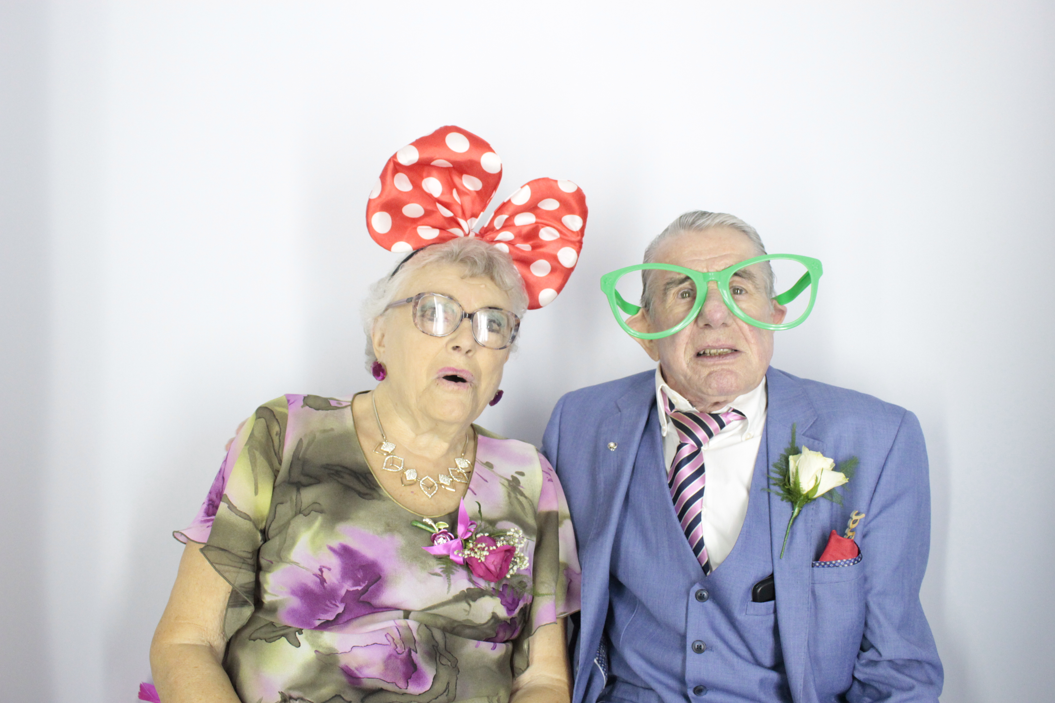 Tom & Donna's Wedding  | View more photos from the event at gallery.myphotoboothexperience.co.uk/u/MyPhotoBoothExperienceLtd/Tom-Donnas-Wedding